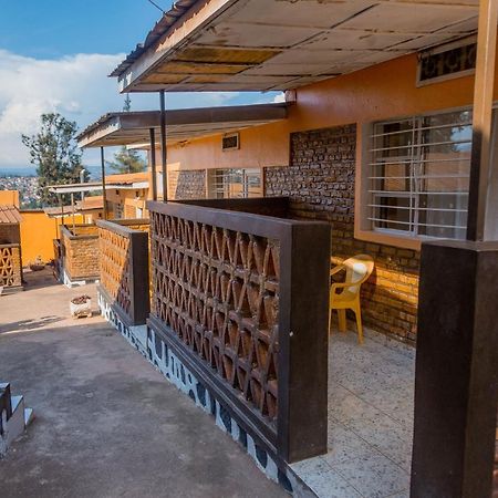 Auberge La Caverne Kigali Exteriör bild