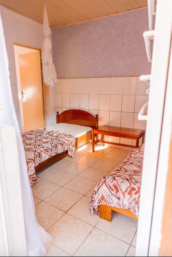 Auberge La Caverne Kigali Exteriör bild